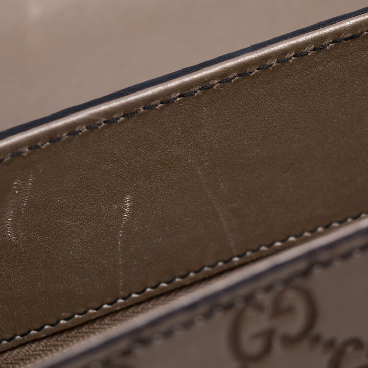 Gucci Emily Large Chain Shoulder Bag Bags Gucci - Shop authentic new pre-owned designer brands online at Re-Vogue