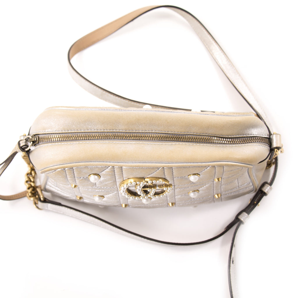 Gucci GG Marmont Matelassé Silver Metallic Bag Bags Gucci - Shop authentic new pre-owned designer brands online at Re-Vogue