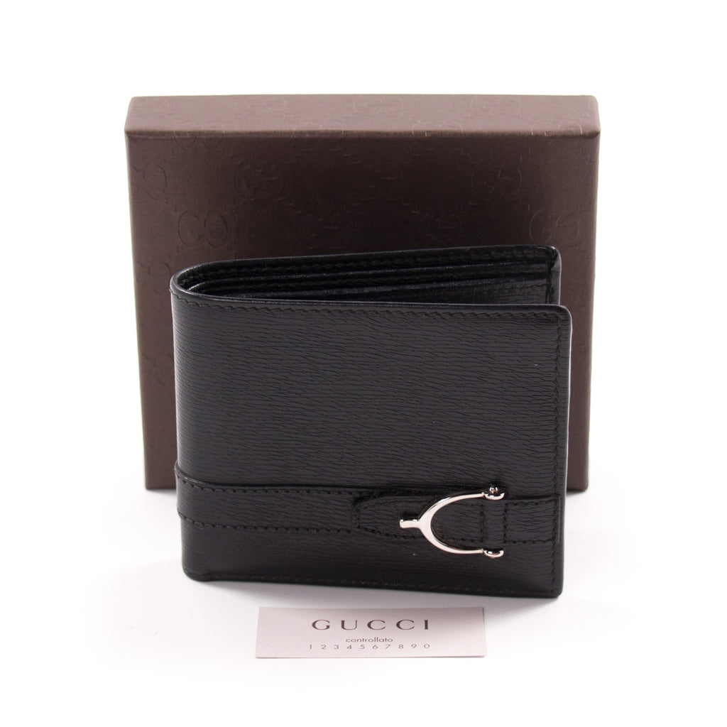 Gucci Men Leather Bi-Fold Wallet Accessories Gucci - Shop authentic new pre-owned designer brands online at Re-Vogue