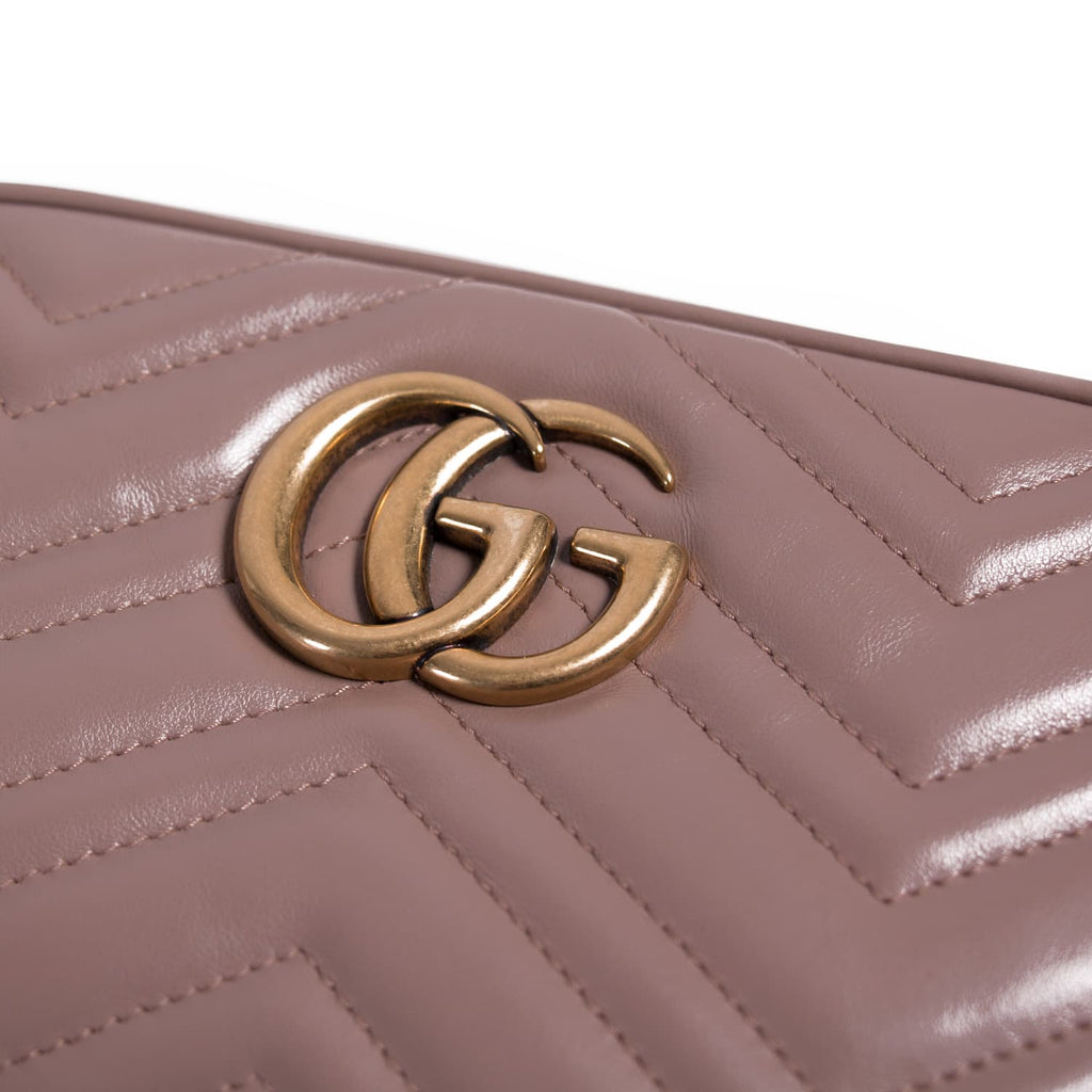 Gucci Marmont Matelassé Small Bags Gucci - Shop authentic new pre-owned designer brands online at Re-Vogue