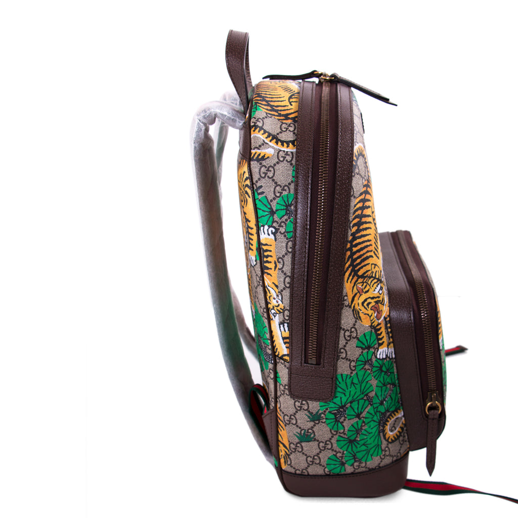 Gucci Bengal GG Supreme Backpack Bags Gucci - Shop authentic new pre-owned designer brands online at Re-Vogue