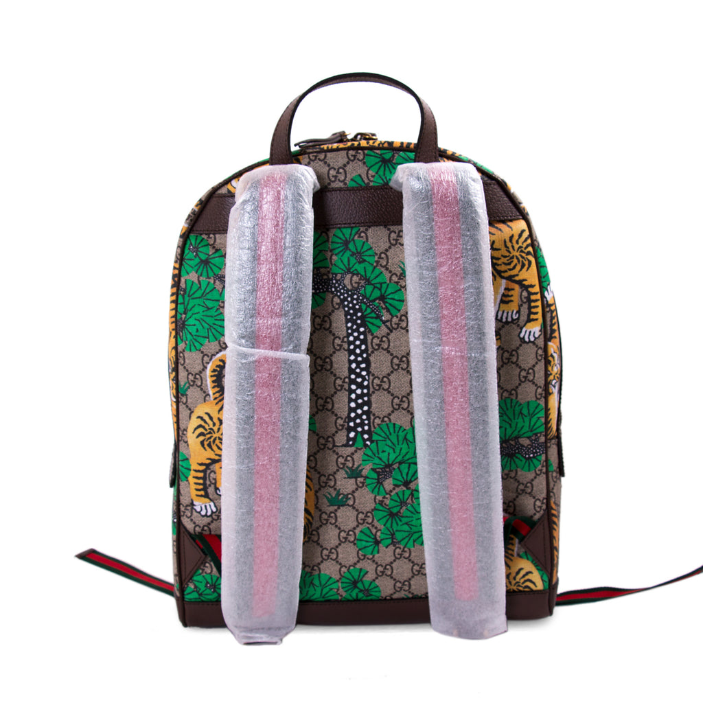 Gucci Bengal GG Supreme Backpack Bags Gucci - Shop authentic new pre-owned designer brands online at Re-Vogue