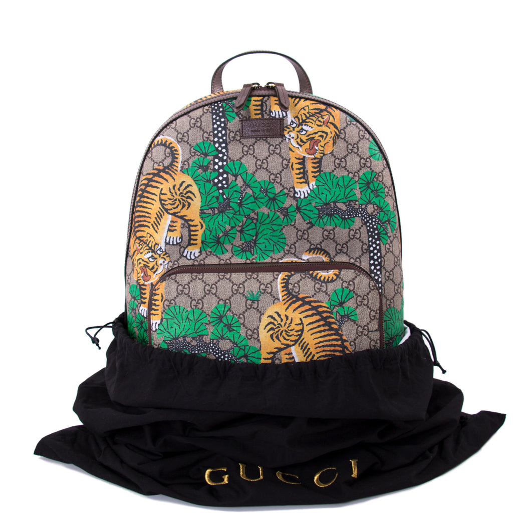 Gucci Bengal GG Supreme Backpack Bags Gucci - Shop authentic new pre-owned designer brands online at Re-Vogue