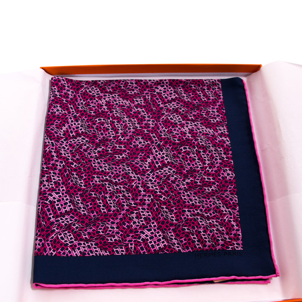 Hermès Silk Twill Pocket Square Accessories Hermès - Shop authentic new pre-owned designer brands online at Re-Vogue