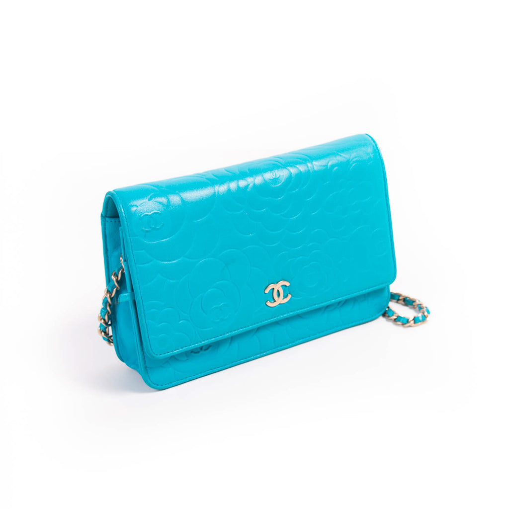 Chanel Camelia Wallet on Chain Bags Chanel - Shop authentic new pre-owned designer brands online at Re-Vogue