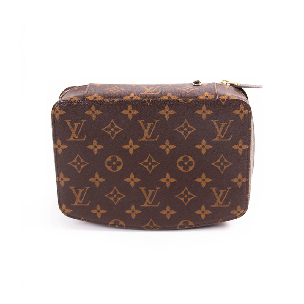 Louis Vuitton Monogram Monte Carlo 22 Bags Louis Vuitton - Shop authentic new pre-owned designer brands online at Re-Vogue