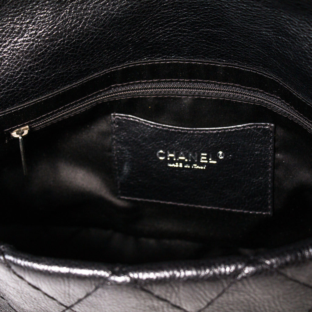 Chanel On The Road Flap Bag Bags Chanel - Shop authentic new pre-owned designer brands online at Re-Vogue