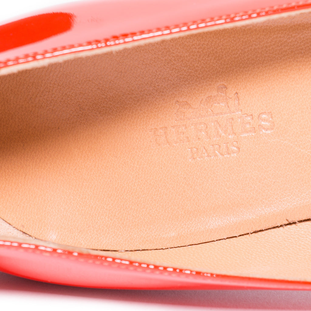 Hermes Red Leather Pumps - revogue