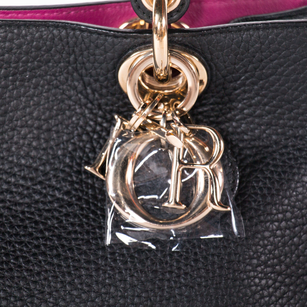 Christian Dior Mini Diorissimo Bag Bags Dior - Shop authentic new pre-owned designer brands online at Re-Vogue