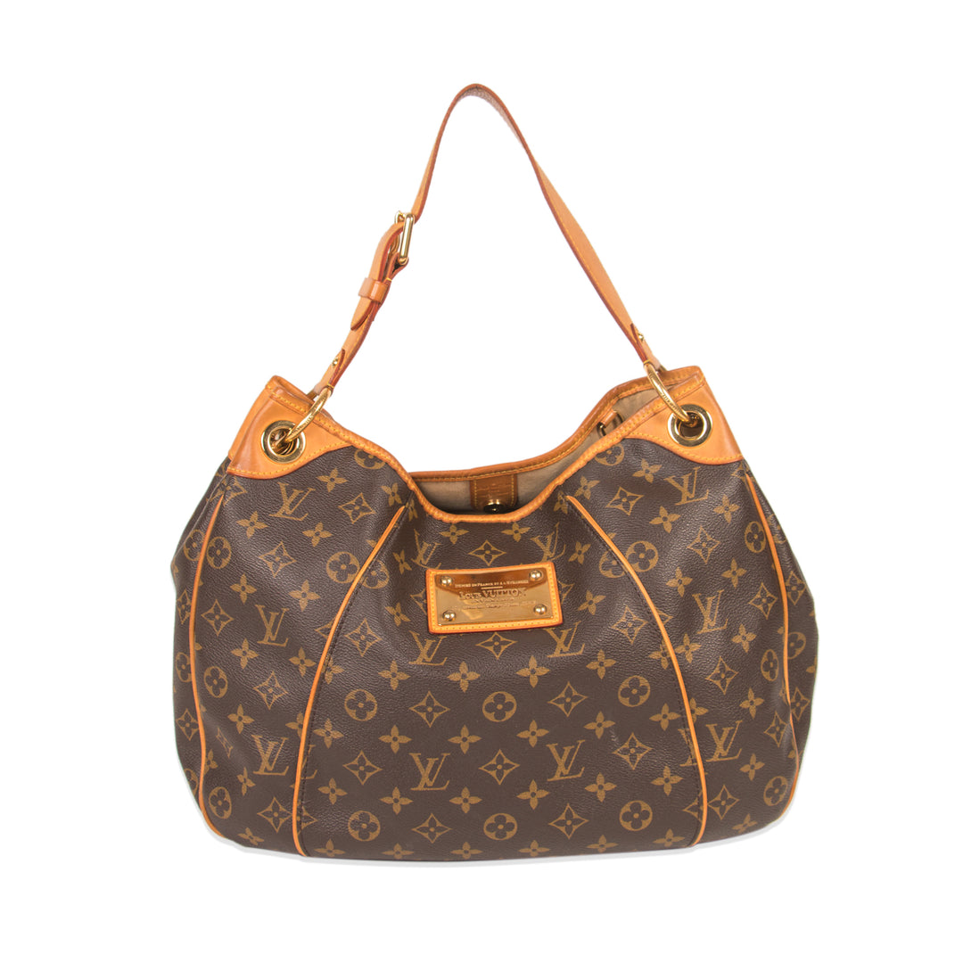 Louis Vuitton Monogram Galleria PM Bags Louis Vuitton - Shop authentic new pre-owned designer brands online at Re-Vogue