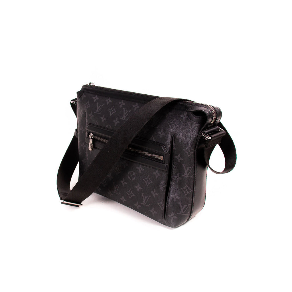 Louis Vuitton Odyssey Messenger PM Bags Louis Vuitton - Shop authentic new pre-owned designer brands online at Re-Vogue