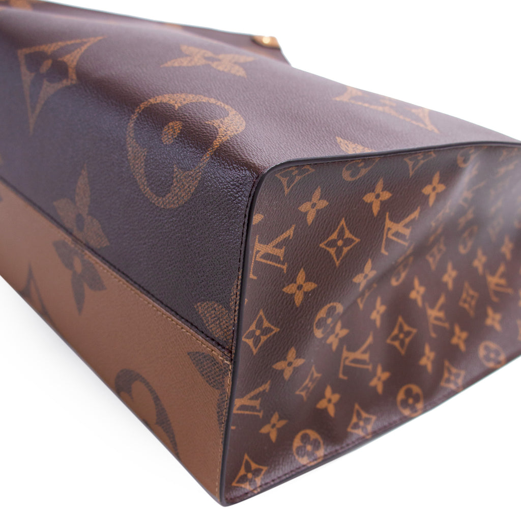 Louis Vuitton Onthego Monogram Tote Bag Bags Louis Vuitton - Shop authentic new pre-owned designer brands online at Re-Vogue