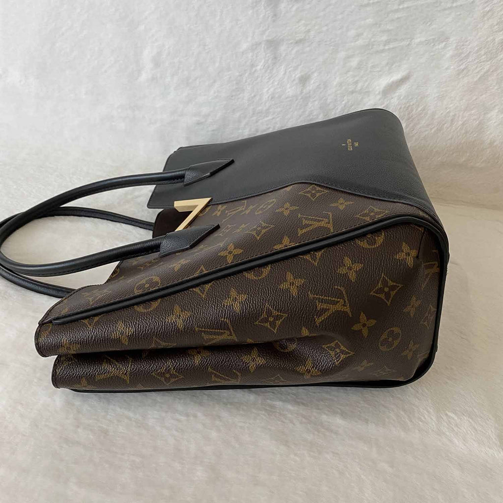 Louis Vuitton Monogram Kimono MM Tote Bag