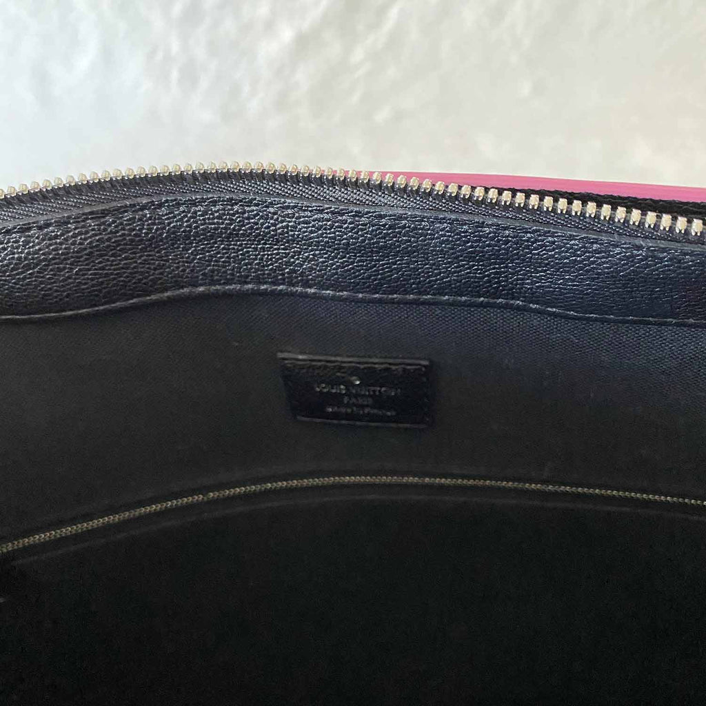 Louis Vuitton Epi Leather Vaneau GM