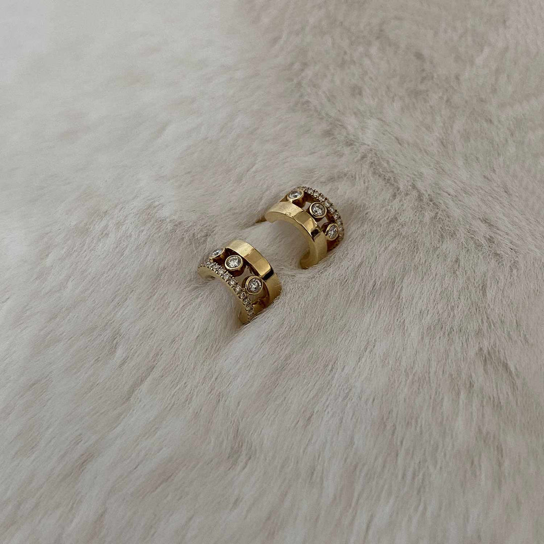 Messika Move Romaine Mini Hoops Earrings - revogue