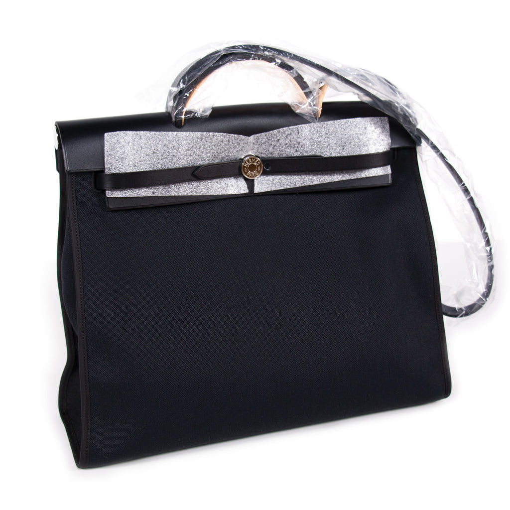 Hermes Herbag Zip 39 Black Bags Hermès - Shop authentic new pre-owned designer brands online at Re-Vogue