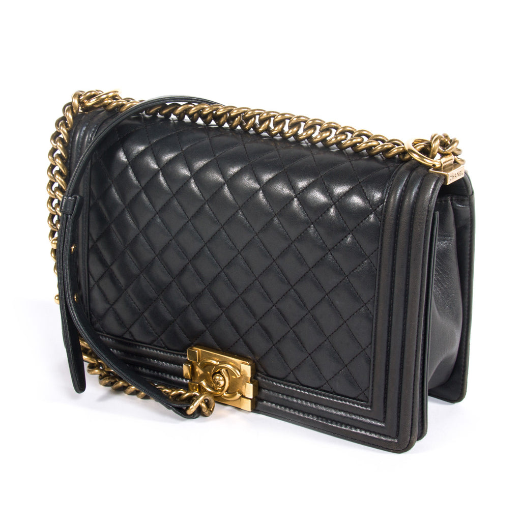 Chanel New Medium Boy Bag Bags Chanel - Shop authentic new pre-owned designer brands online at Re-Vogue