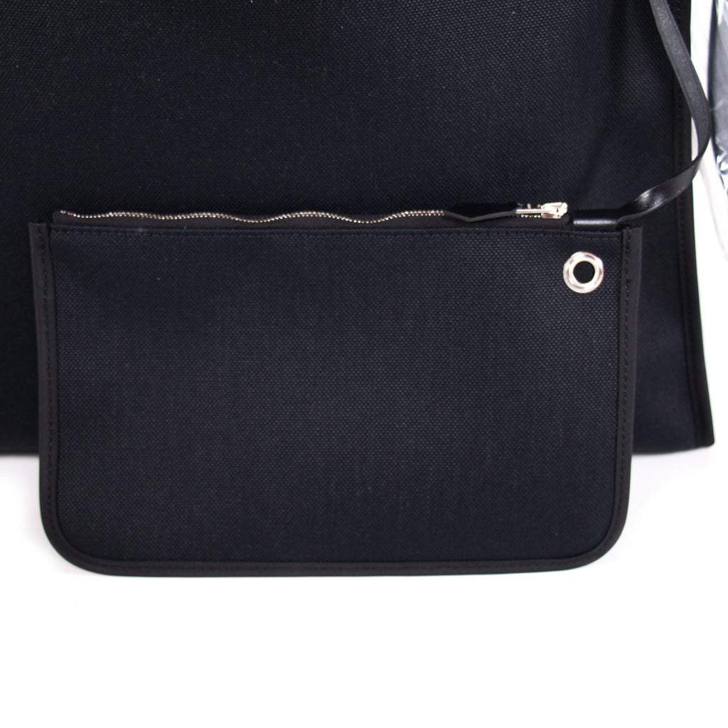 Hermes Herbag Zip 39 Black Bags Hermès - Shop authentic new pre-owned designer brands online at Re-Vogue