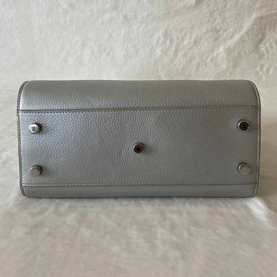 Saint Laurent Sac De Jour Baby Shoulder Bag - revogue