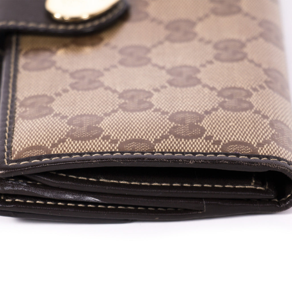 Gucci GG Guccissima Patent Wallet Bags Gucci - Shop authentic new pre-owned designer brands online at Re-Vogue