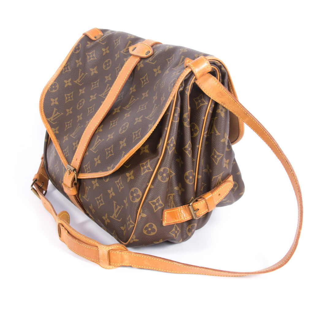 Louis Vuitton Saumur 30 Bags Louis Vuitton - Shop authentic new pre-owned designer brands online at Re-Vogue