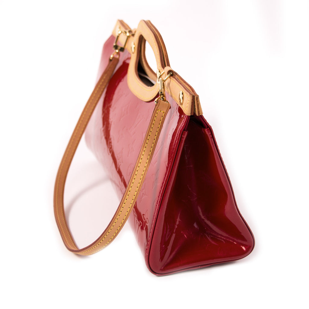 Louis Vuitton Vernis Roxbury Drive Bags Louis Vuitton - Shop authentic new pre-owned designer brands online at Re-Vogue