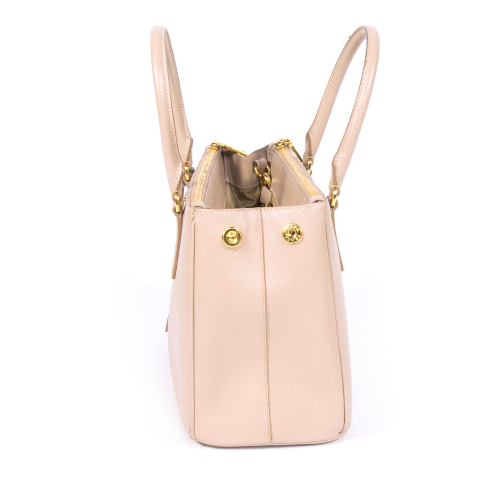 Prada Saffiano Lux Double Zip Small - revogue